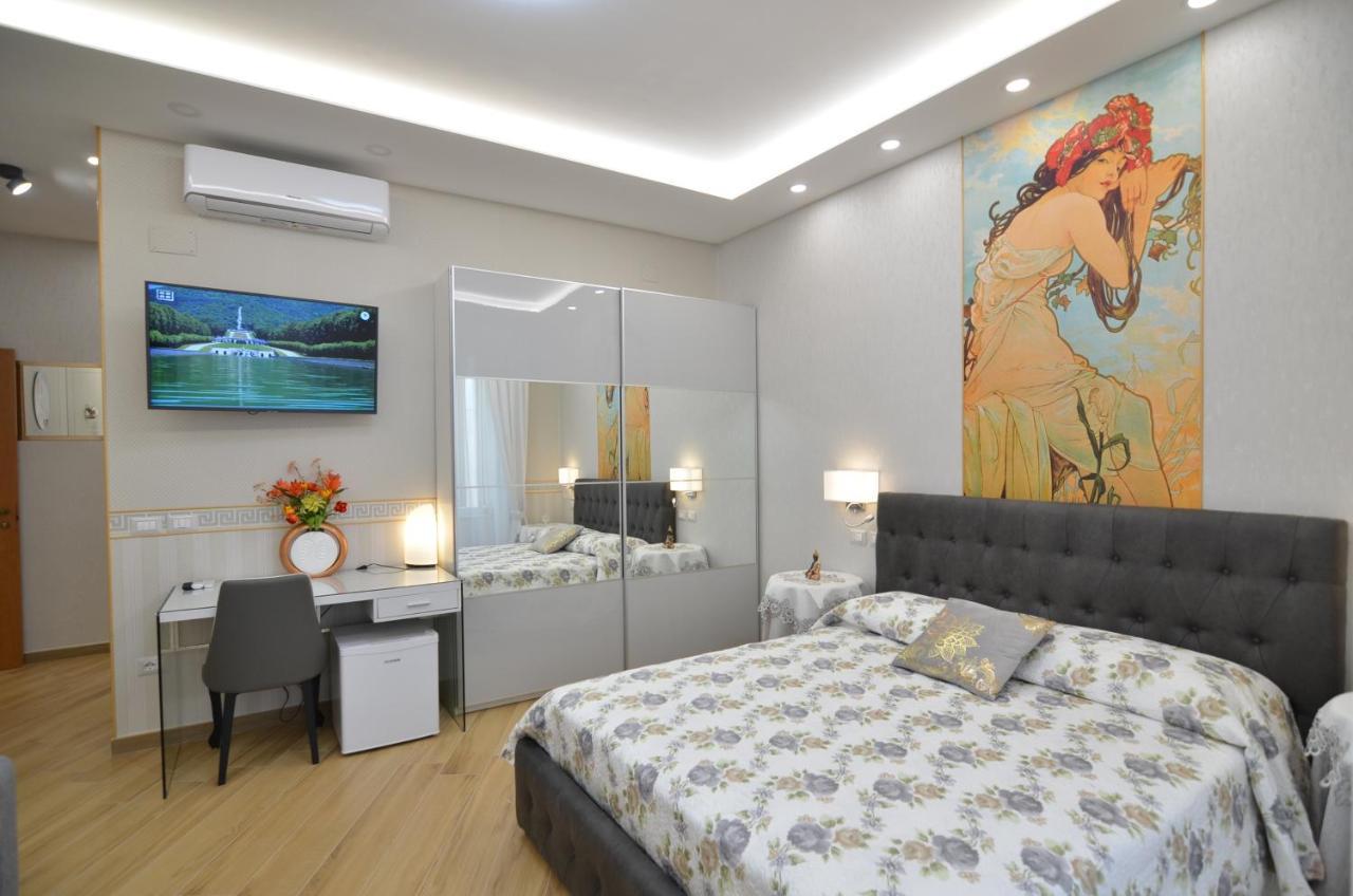 Caserta Deluxe Bis Exterior foto
