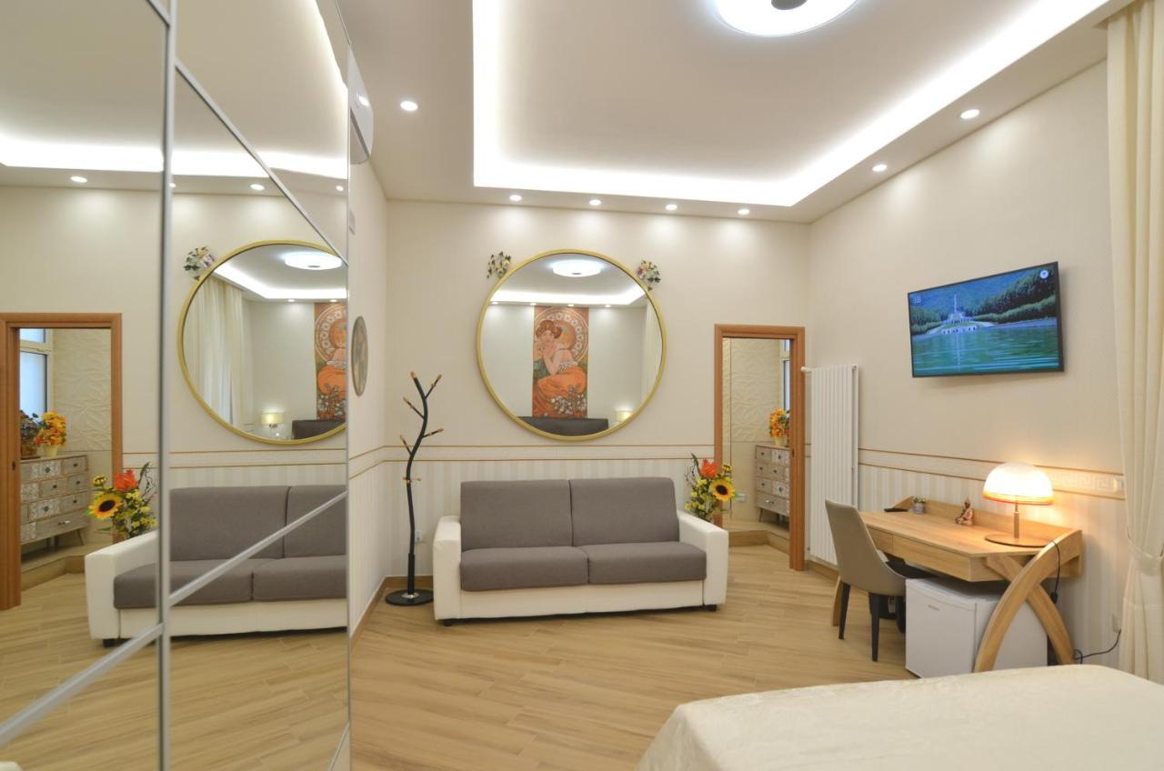 Caserta Deluxe Bis Exterior foto
